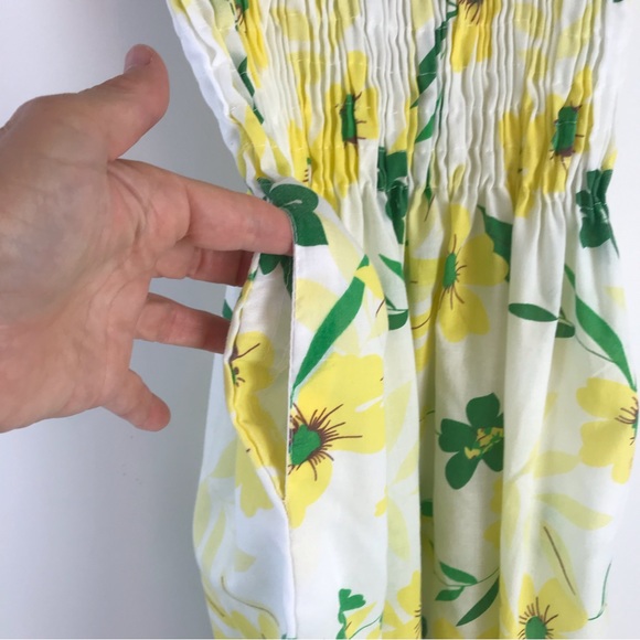Vintage Floral Midi Sun Dress with Shirred Bodice. - Picture 2 of 14